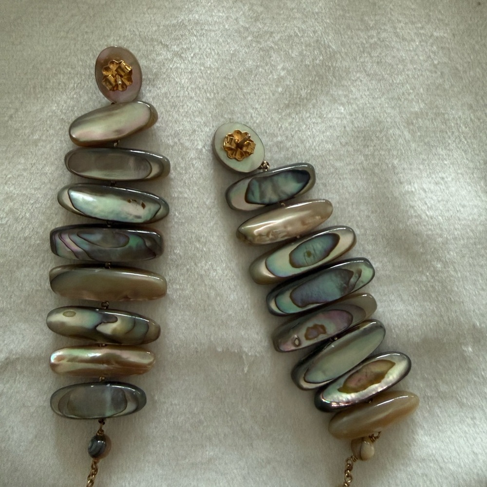 Chan Luu Mizumi Abalone Earrings New - Picture 2 of 2